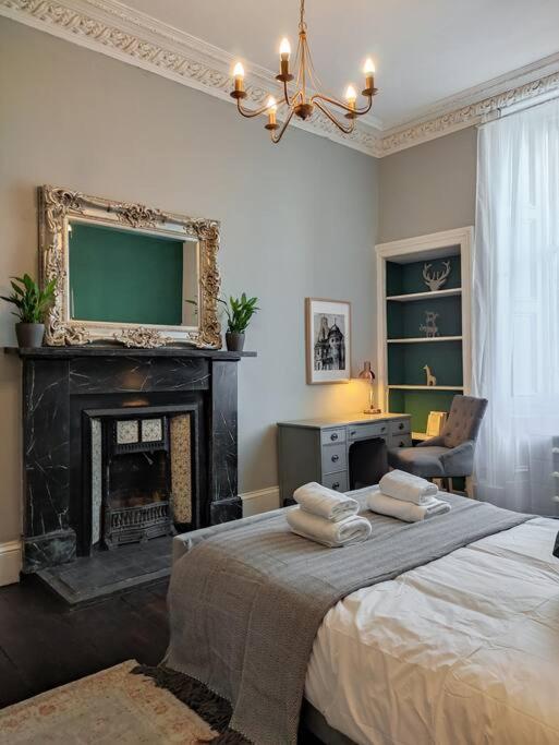 Beautiful Georgian New Town 2 Bed Apartment Edinburgh Exterior photo