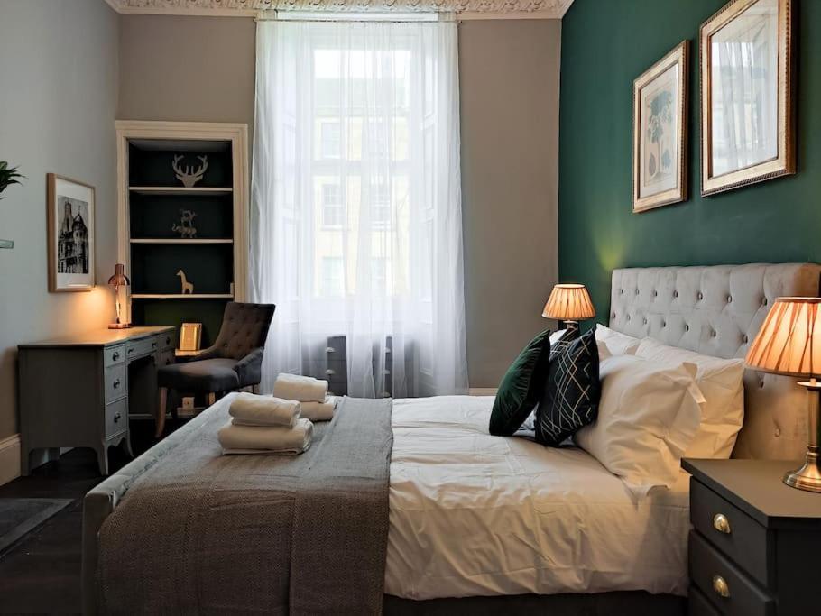 Beautiful Georgian New Town 2 Bed Apartment Edinburgh Exterior photo